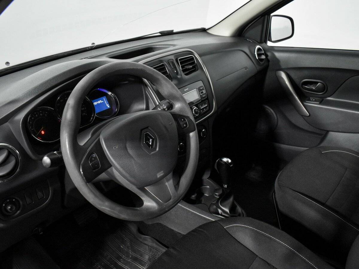 Renault Sandero 2017 года с пробегом. Фото: #8