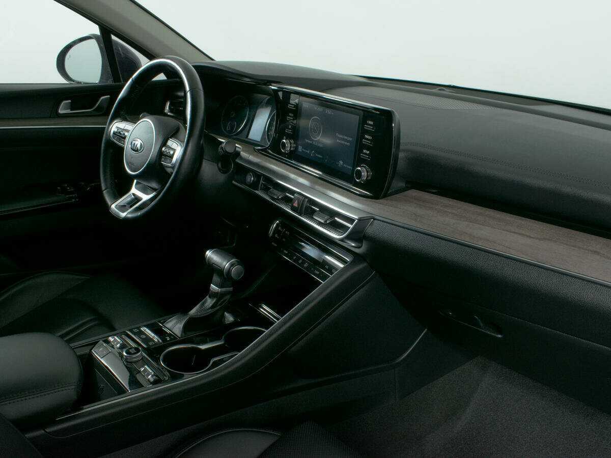 Kia K5 2020 года с пробегом. Фото: #9