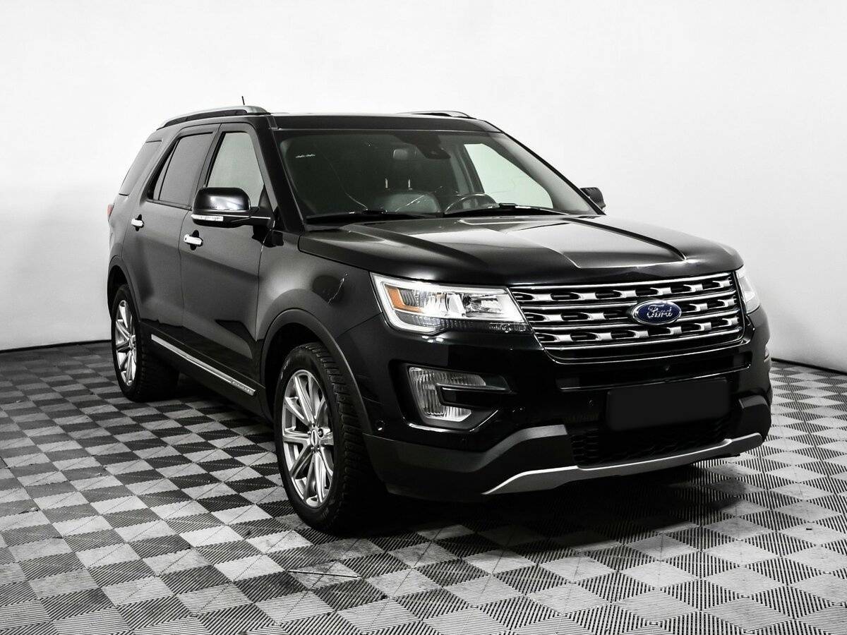 Ford Explorer 2017 года с пробегом. Фото: #2