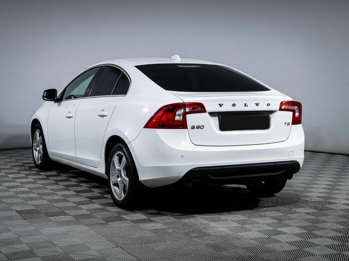 Volvo S60 2012 года с пробегом. Фото: #6