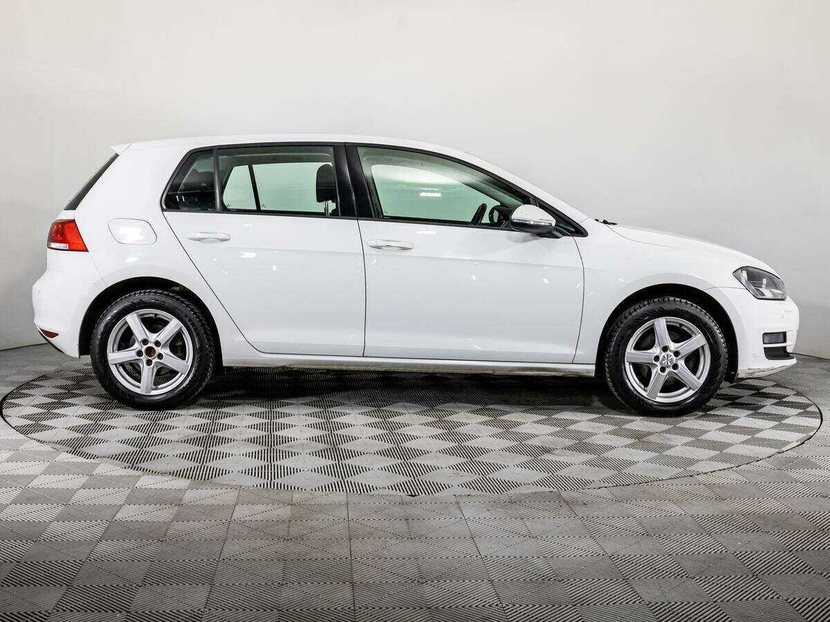 Volkswagen Golf 2013 года с пробегом. Фото: #3