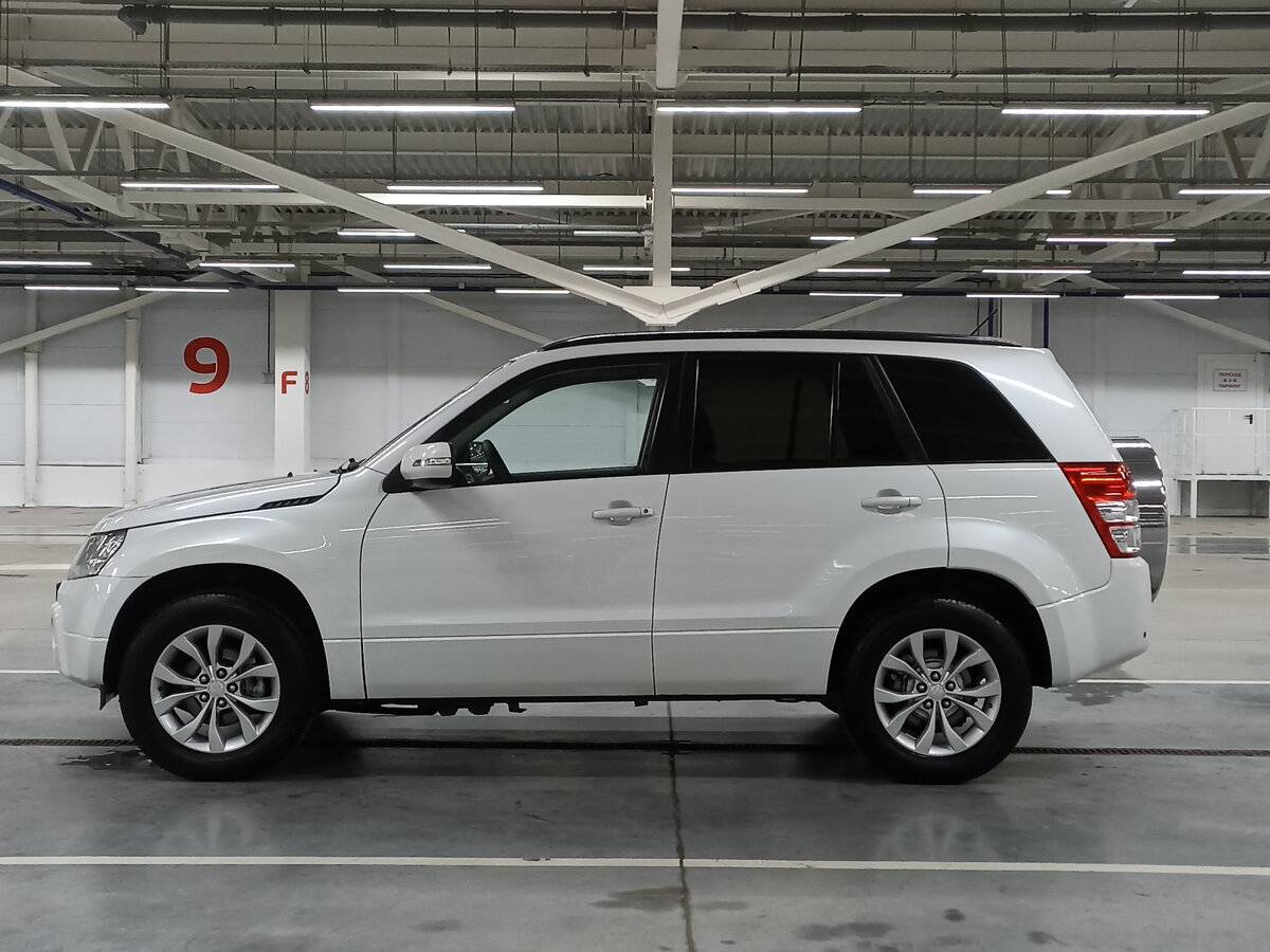 Suzuki Grand Vitara 2013 года с пробегом. Фото: #7