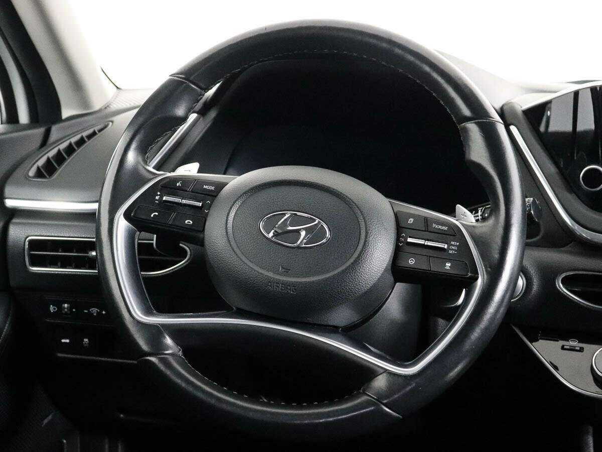 Hyundai Sonata 2021 года с пробегом. Фото: #12