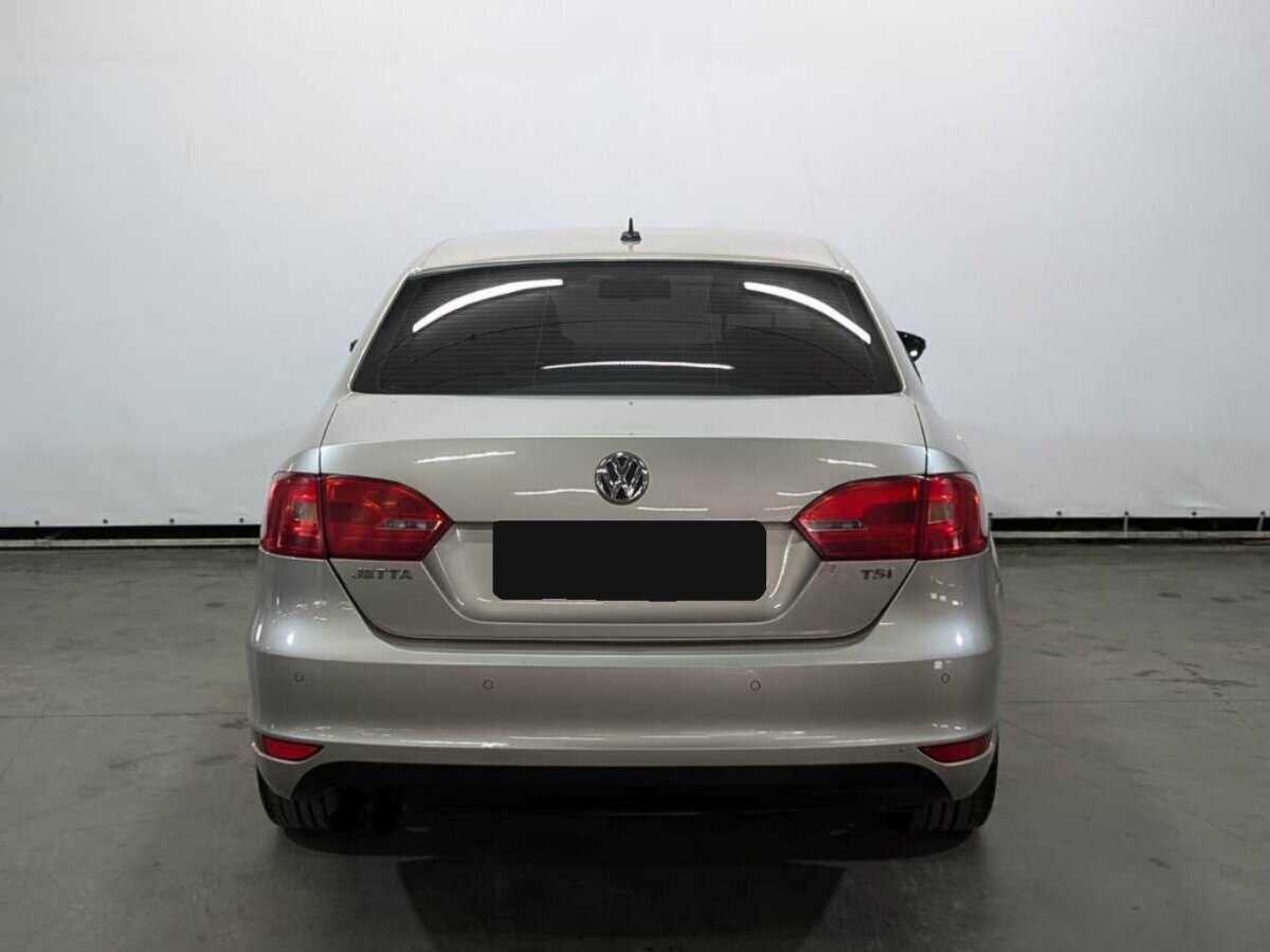 Volkswagen Jetta 2012 года с пробегом. Фото: #4