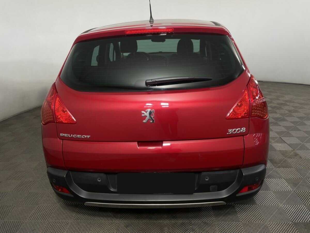 Peugeot 3008 2012 года с пробегом. Фото: #2