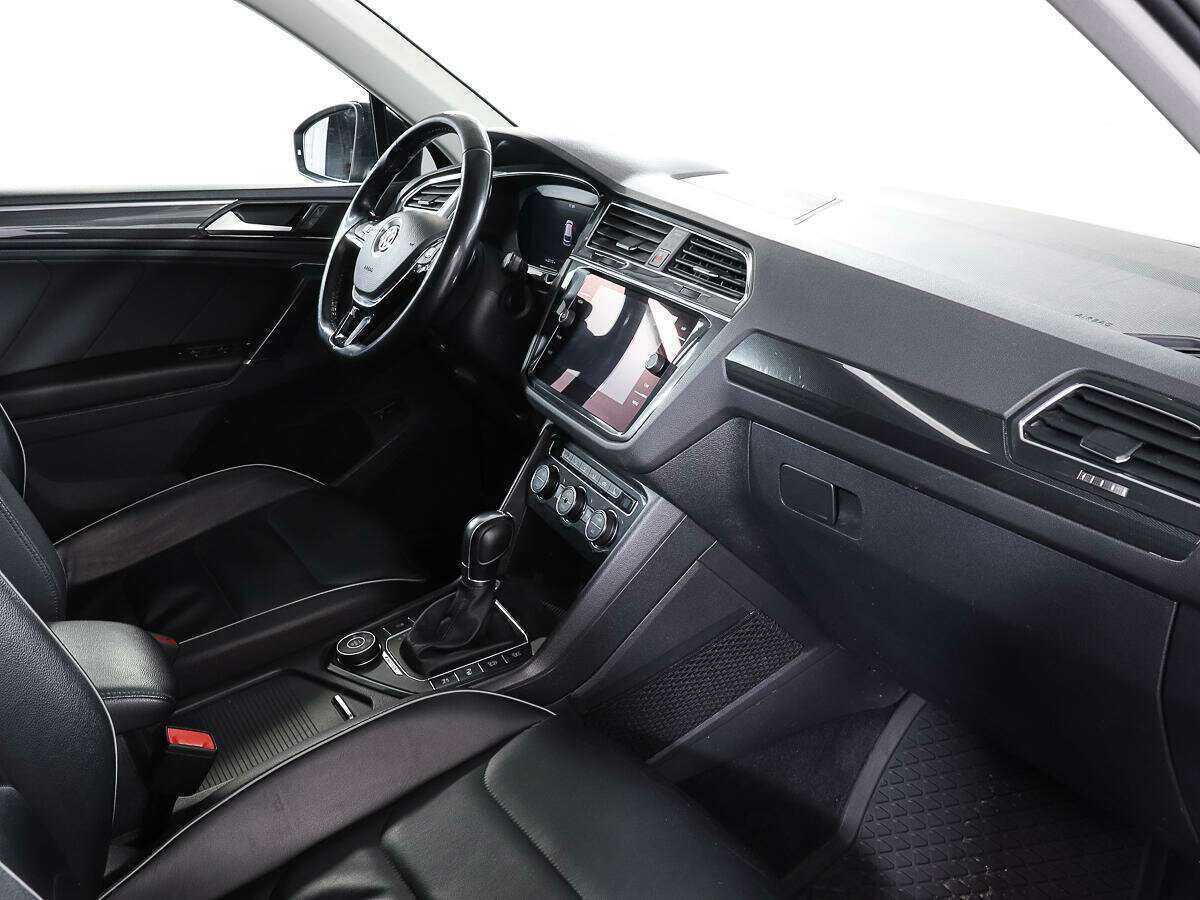 Volkswagen Tiguan 2017 года с пробегом. Фото: #8