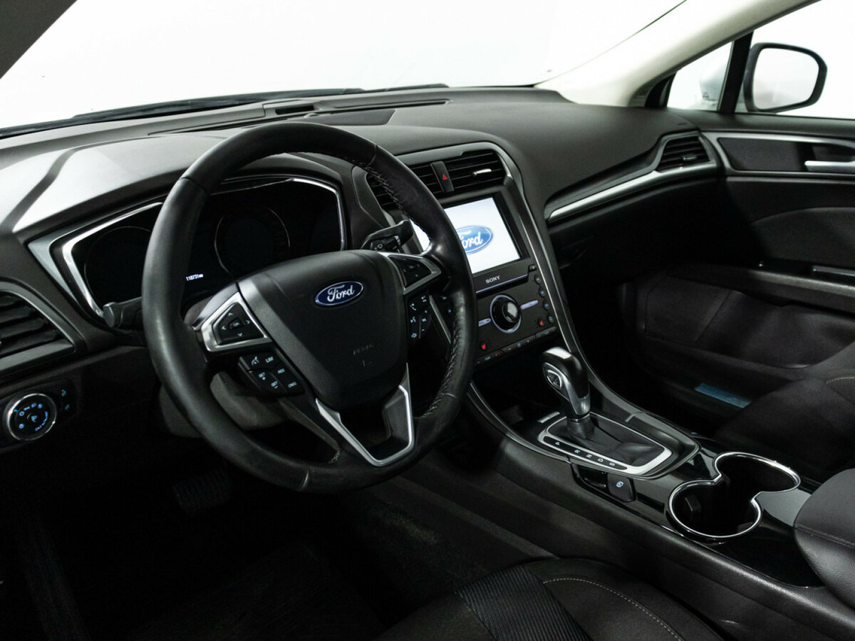 Ford Mondeo 2015 года с пробегом. Фото: #9