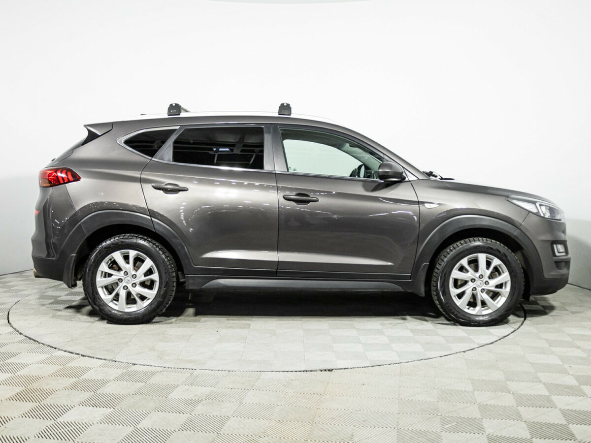 Hyundai Tucson 2018 года с пробегом. Фото: #3