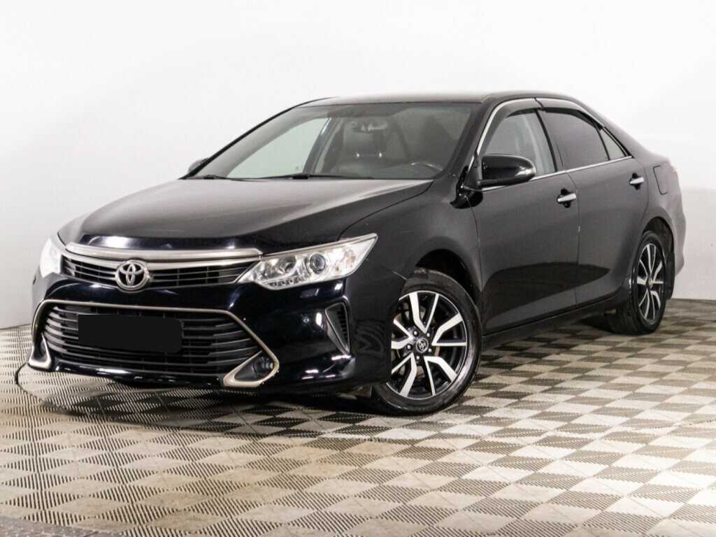 Toyota Camry 2016 года с пробегом. Посмотреть фото