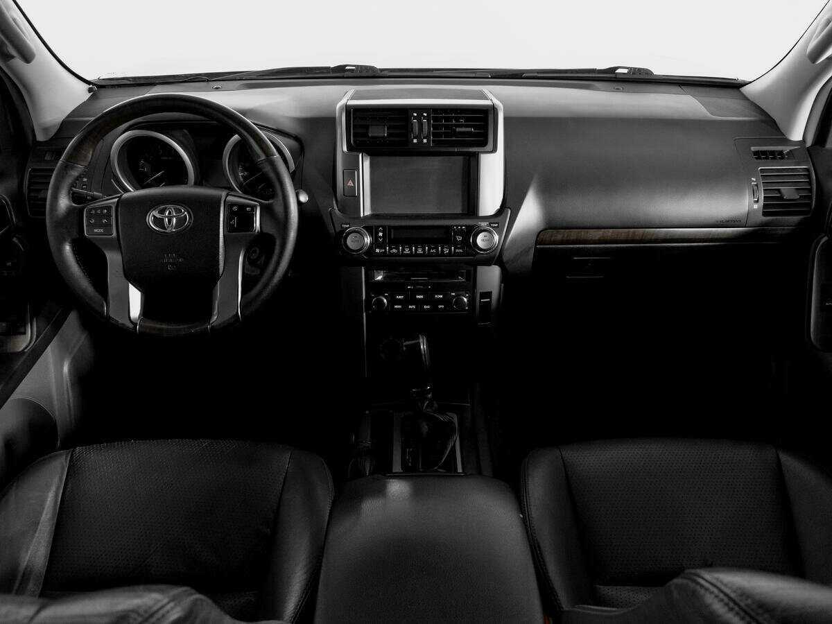 Toyota Land Cruiser Prado 2012 года с пробегом. Фото: #11