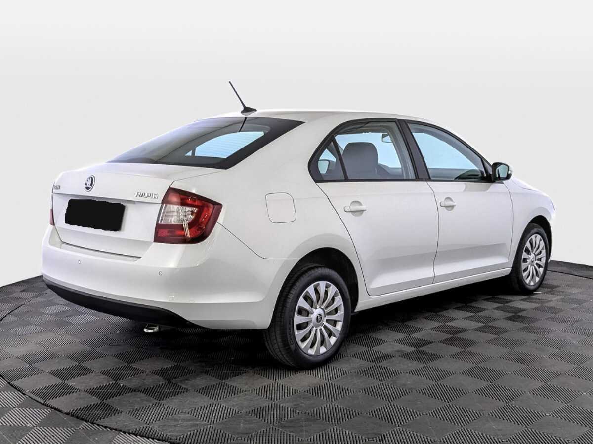 Skoda Rapid 2019 года с пробегом. Фото: #4