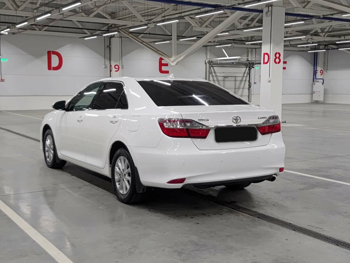Toyota Camry 2017 года с пробегом. Фото: #6