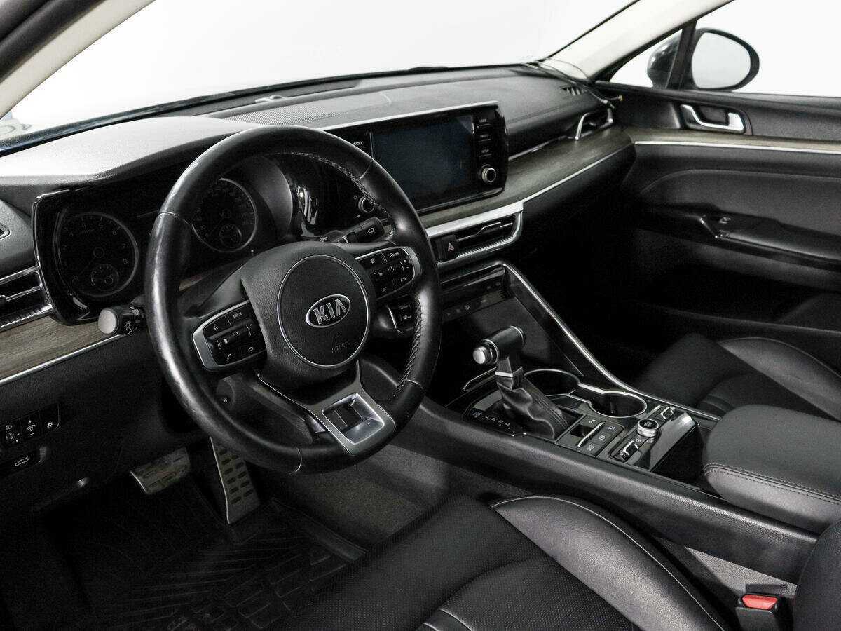 Kia K5 2020 года с пробегом. Фото: #8