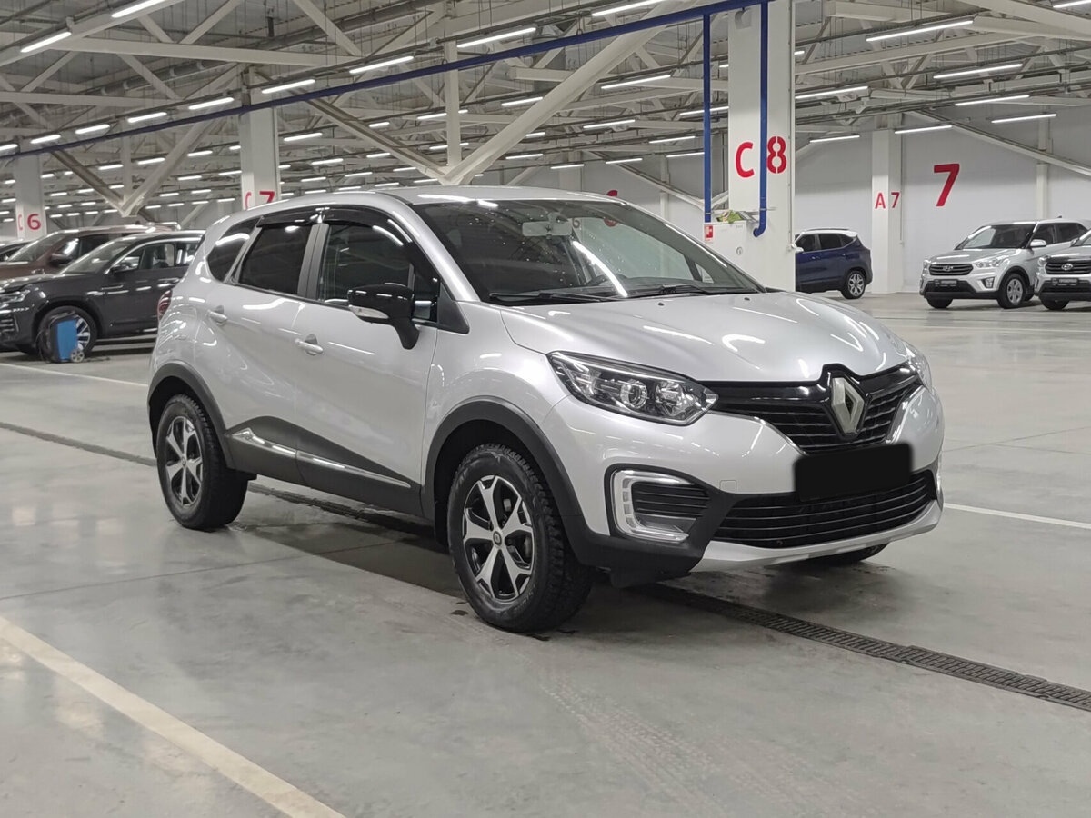 Renault Kaptur 2018 года с пробегом. Фото: #2