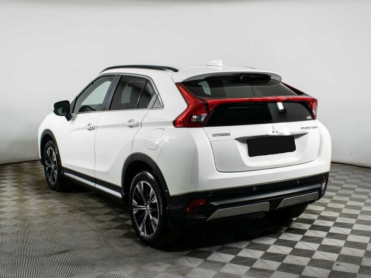 Mitsubishi Eclipse Cross 2019 года с пробегом. Фото: #6