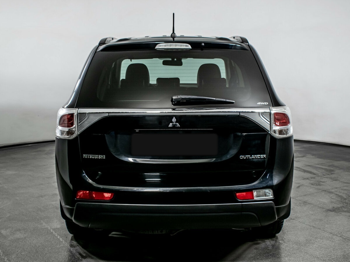 Mitsubishi Outlander 2013 года с пробегом. Фото: #5
