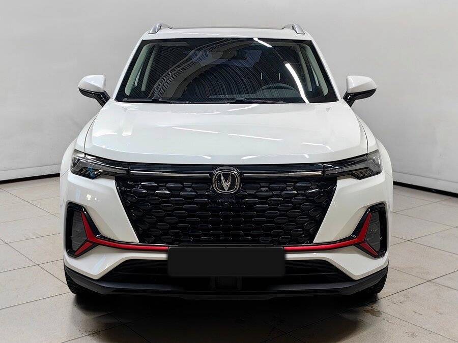 Changan CS35 Plus 2023 года с пробегом. Фото: #2