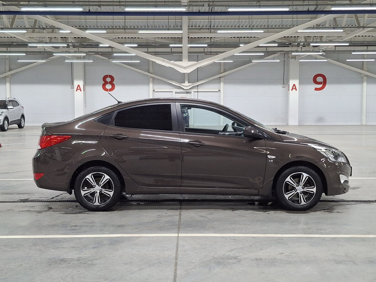 Hyundai Solaris 2015 года с пробегом. Фото: #3