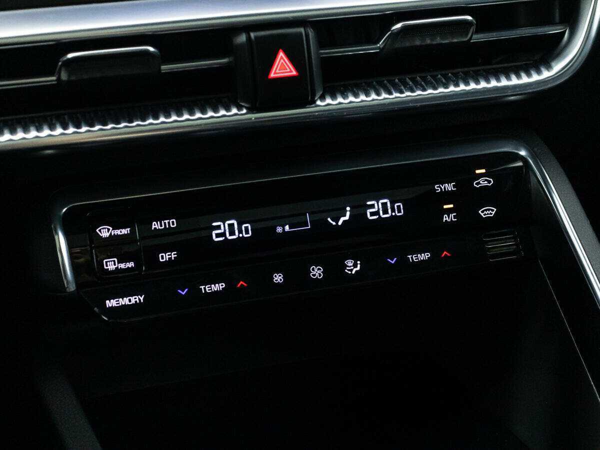 Kia K5 2020 года с пробегом. Фото: #22