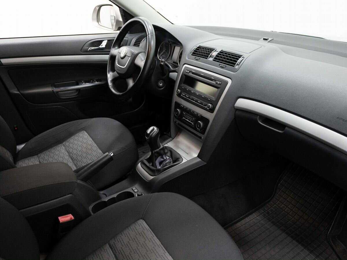 Skoda Octavia 2012 года с пробегом. Фото: #11