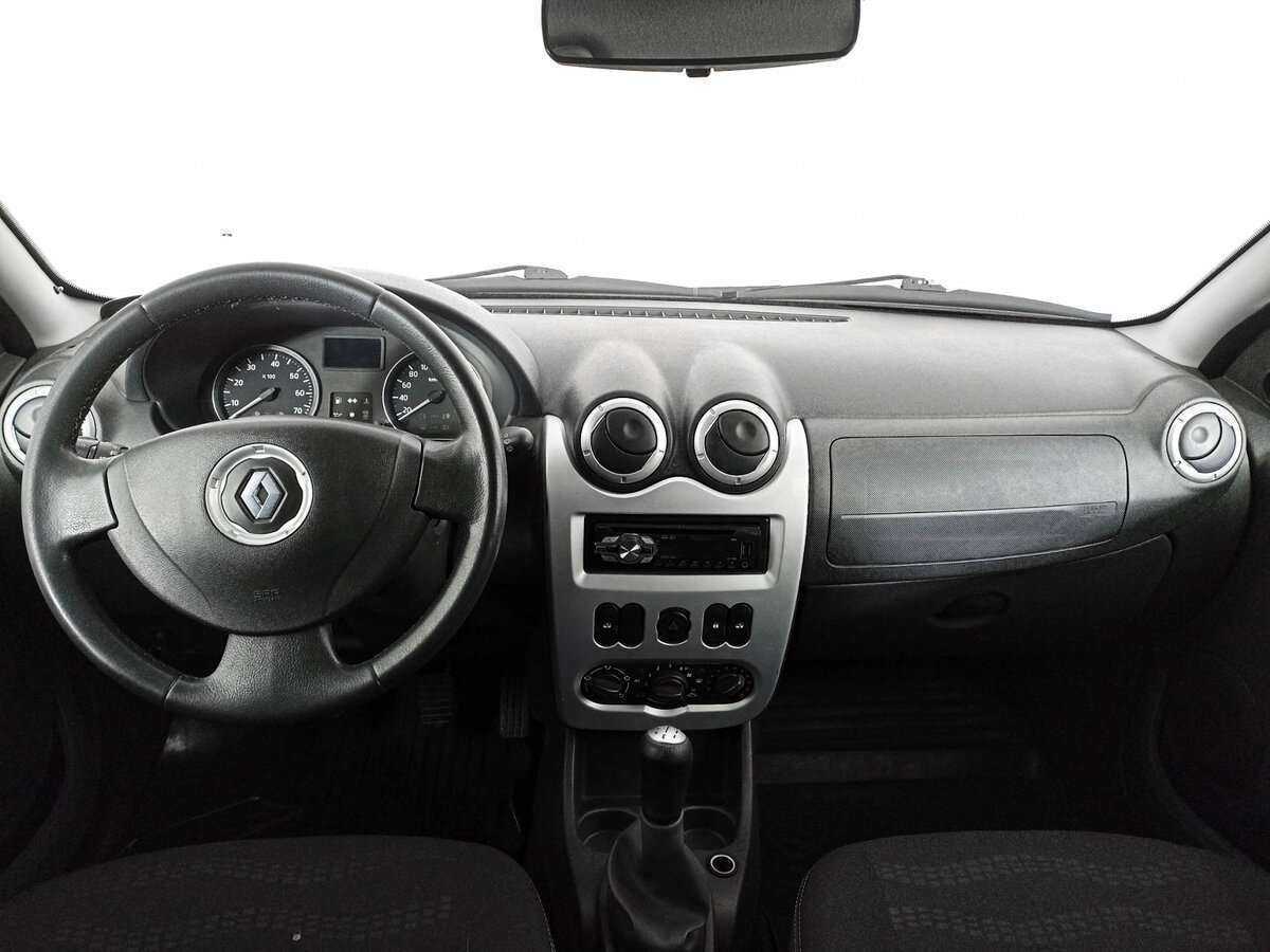 Renault Sandero 2012 года с пробегом. Фото: #11