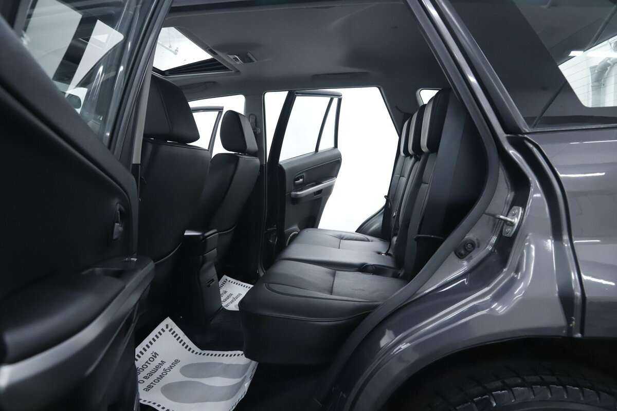 Suzuki Grand Vitara 2012 года с пробегом. Фото: #18