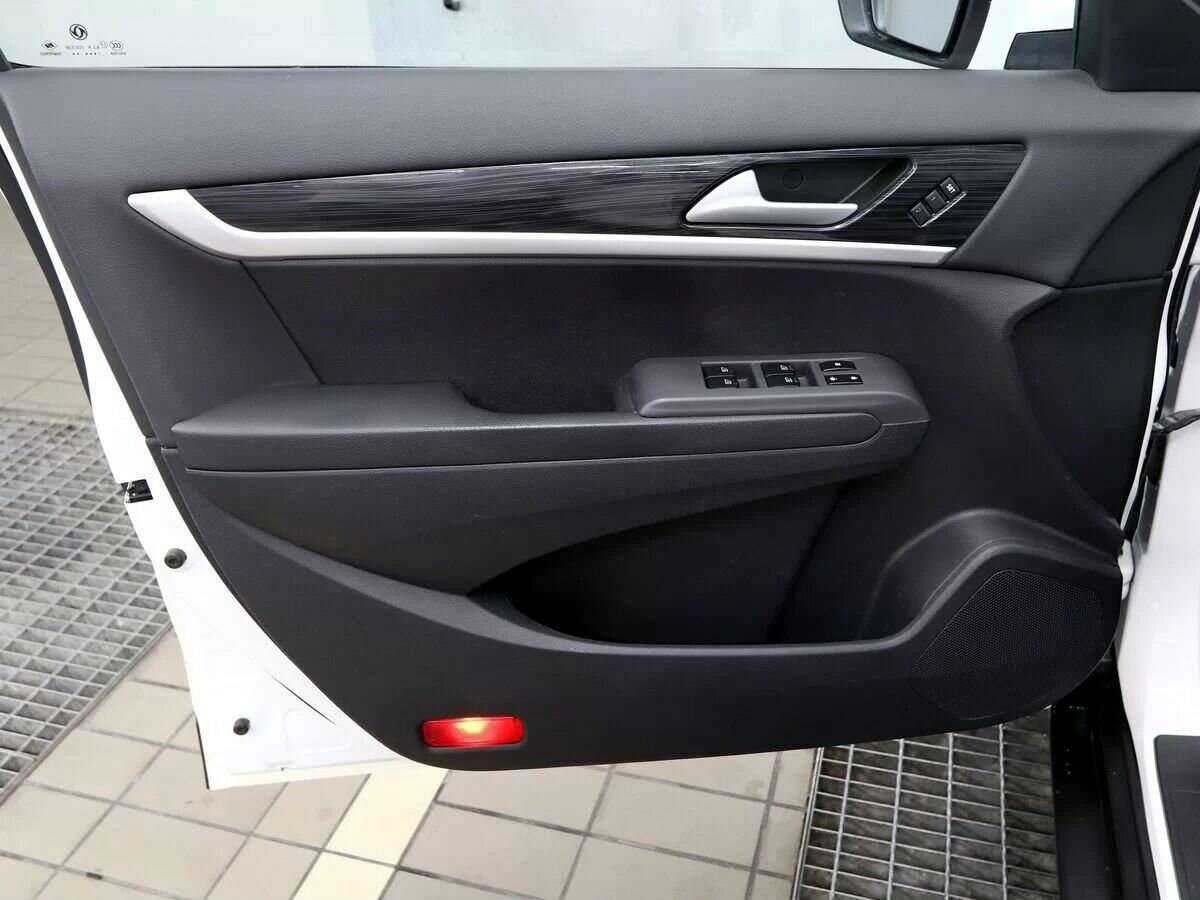 Dongfeng AX7 2017 года с пробегом. Фото: #7