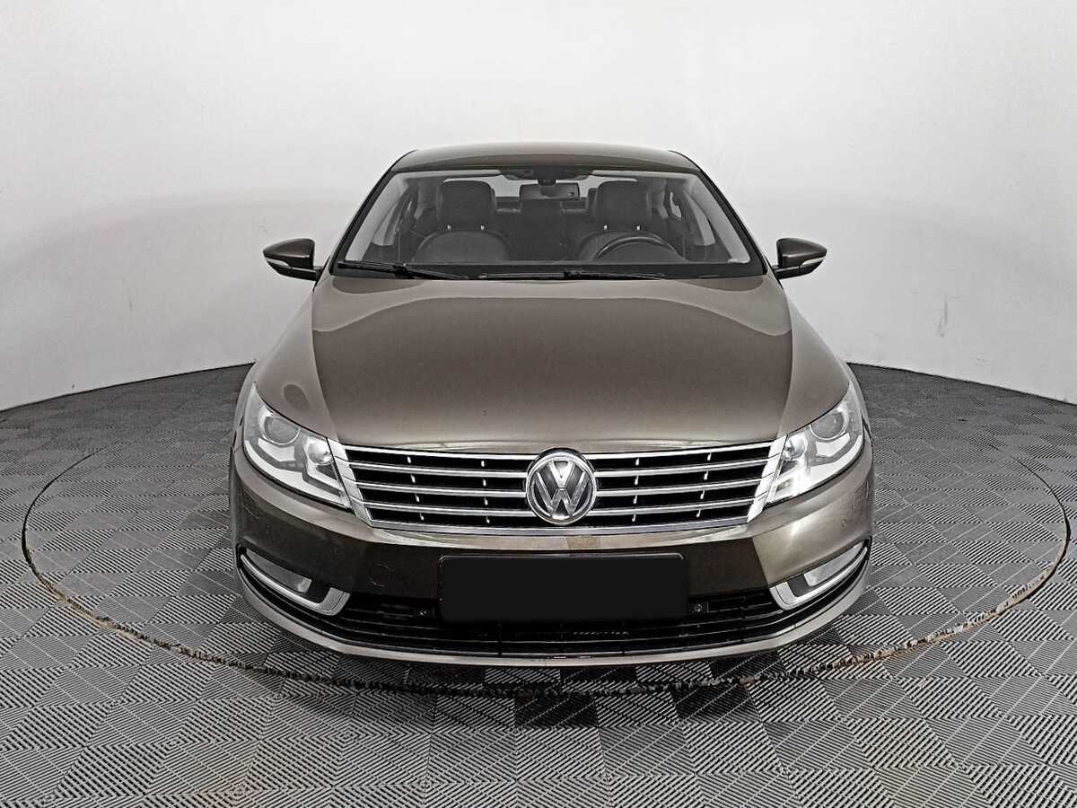 Volkswagen Passat CC 2013 года с пробегом. Фото: #1
