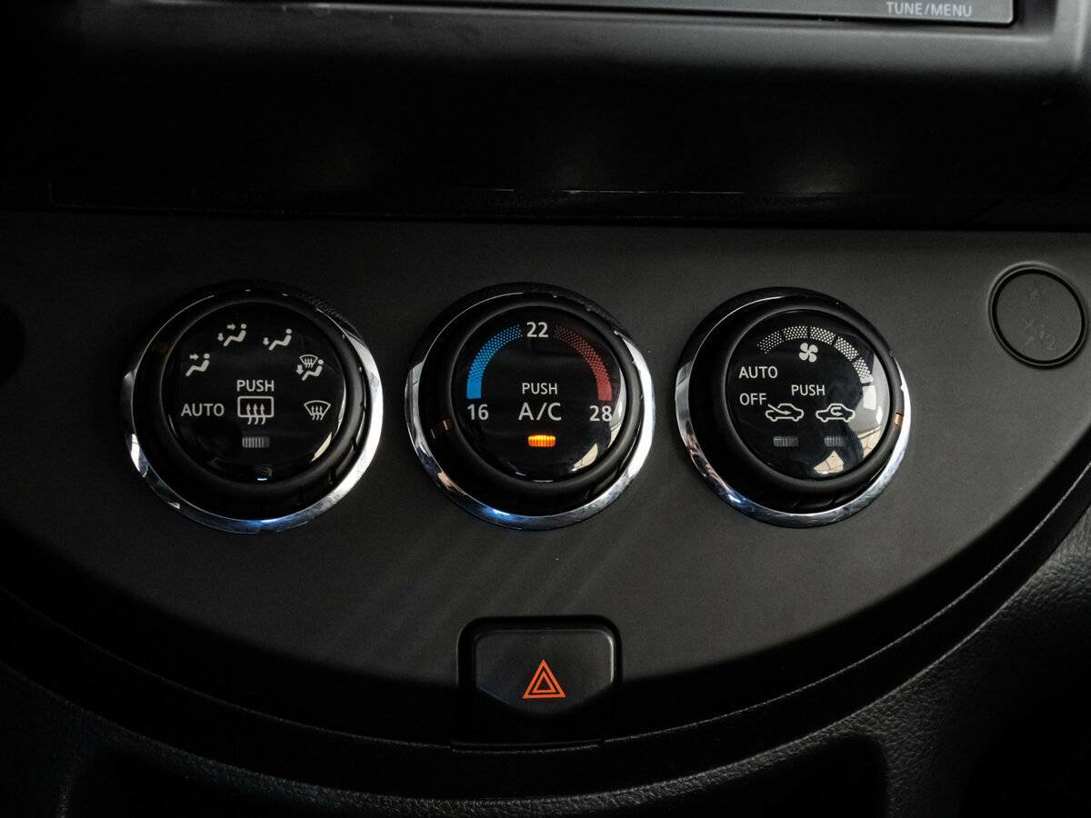 Nissan Note 2013 года с пробегом. Фото: #10