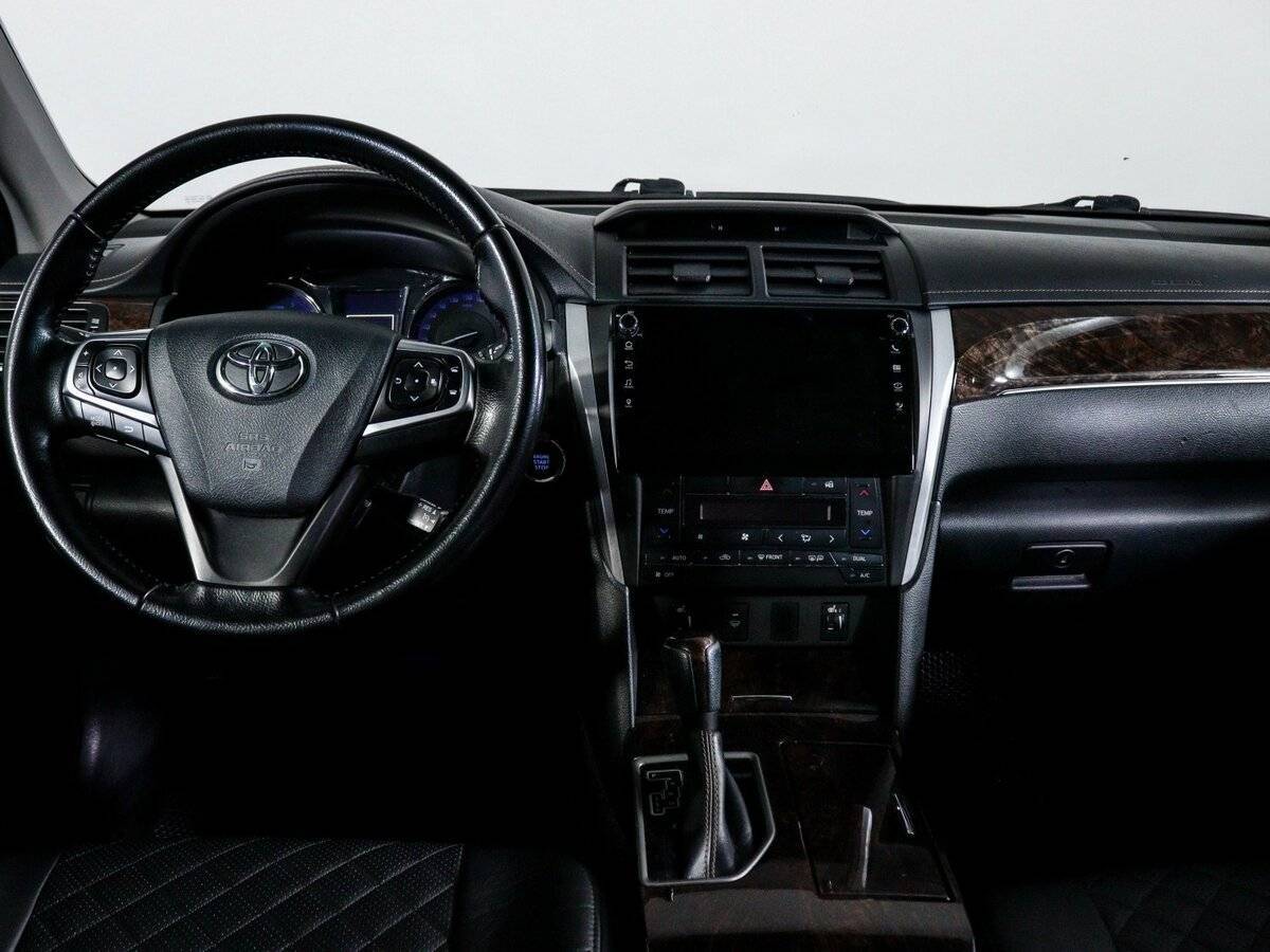Toyota Camry 2015 года с пробегом. Фото: #8