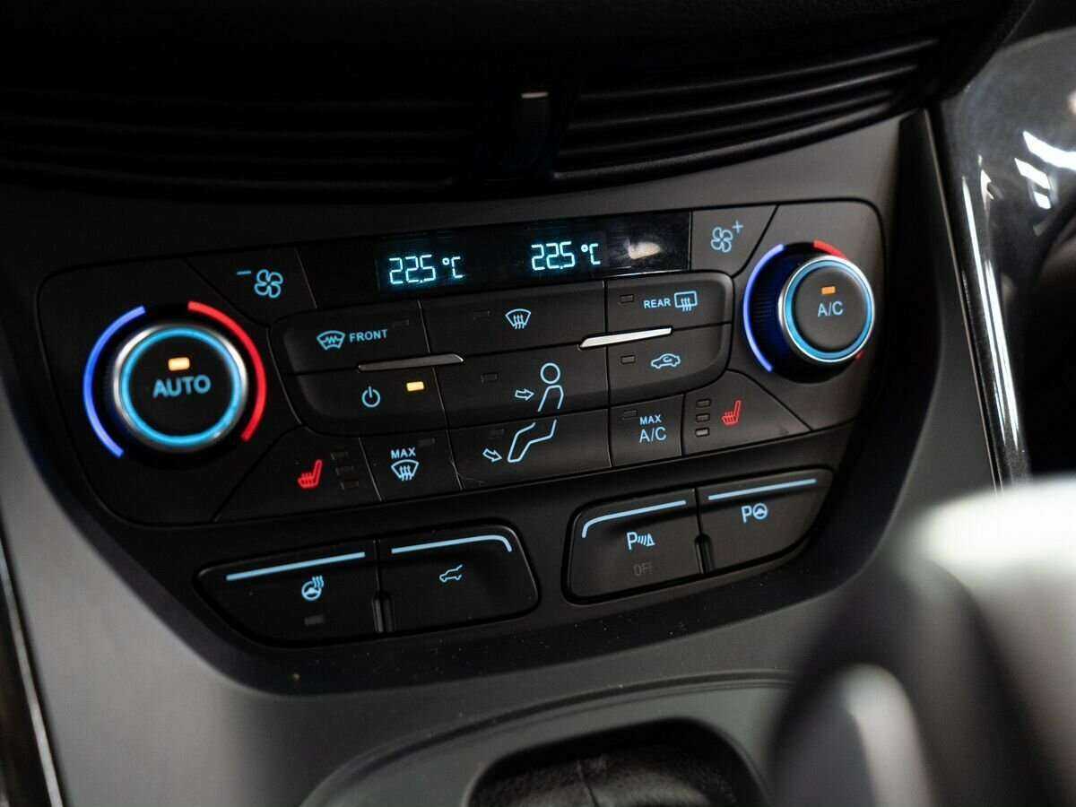 Ford Kuga 2017 года с пробегом. Фото: #11