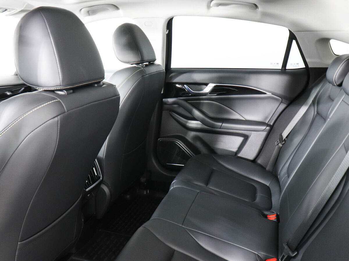 FAW Bestune B70 2023 года с пробегом. Фото: #13