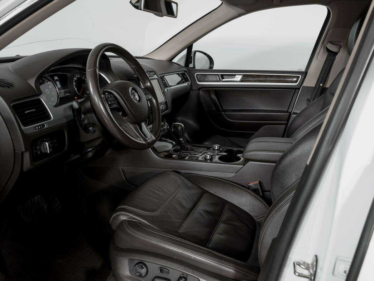 Volkswagen Touareg 2014 года с пробегом. Фото: #15