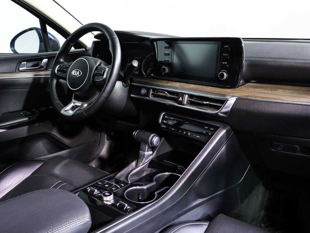 Kia K5 2021 года с пробегом. Фото: #6