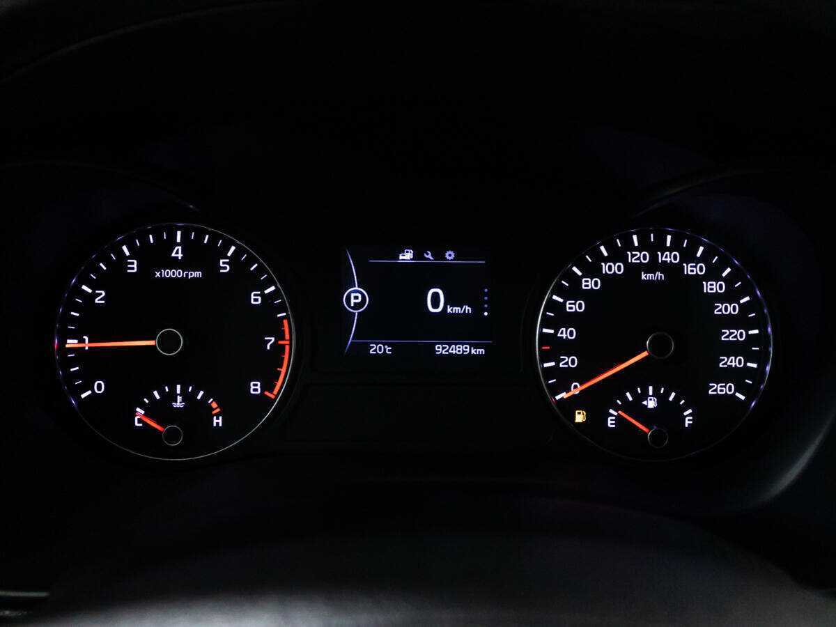 Kia K5 2017 года с пробегом. Фото: #11