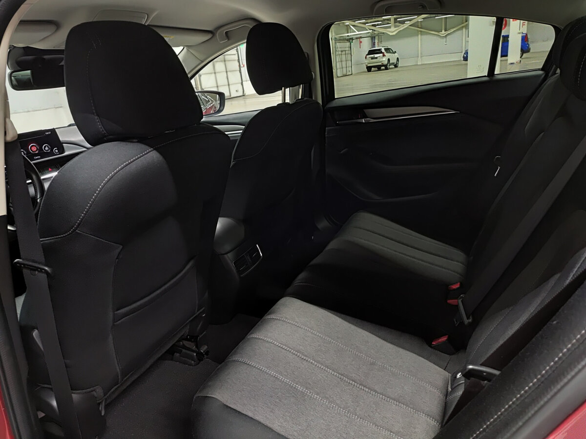 Mazda 6 2019 года с пробегом. Фото: #11