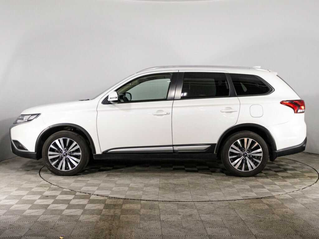 Mitsubishi Outlander 2020 года с пробегом. Фото: #7