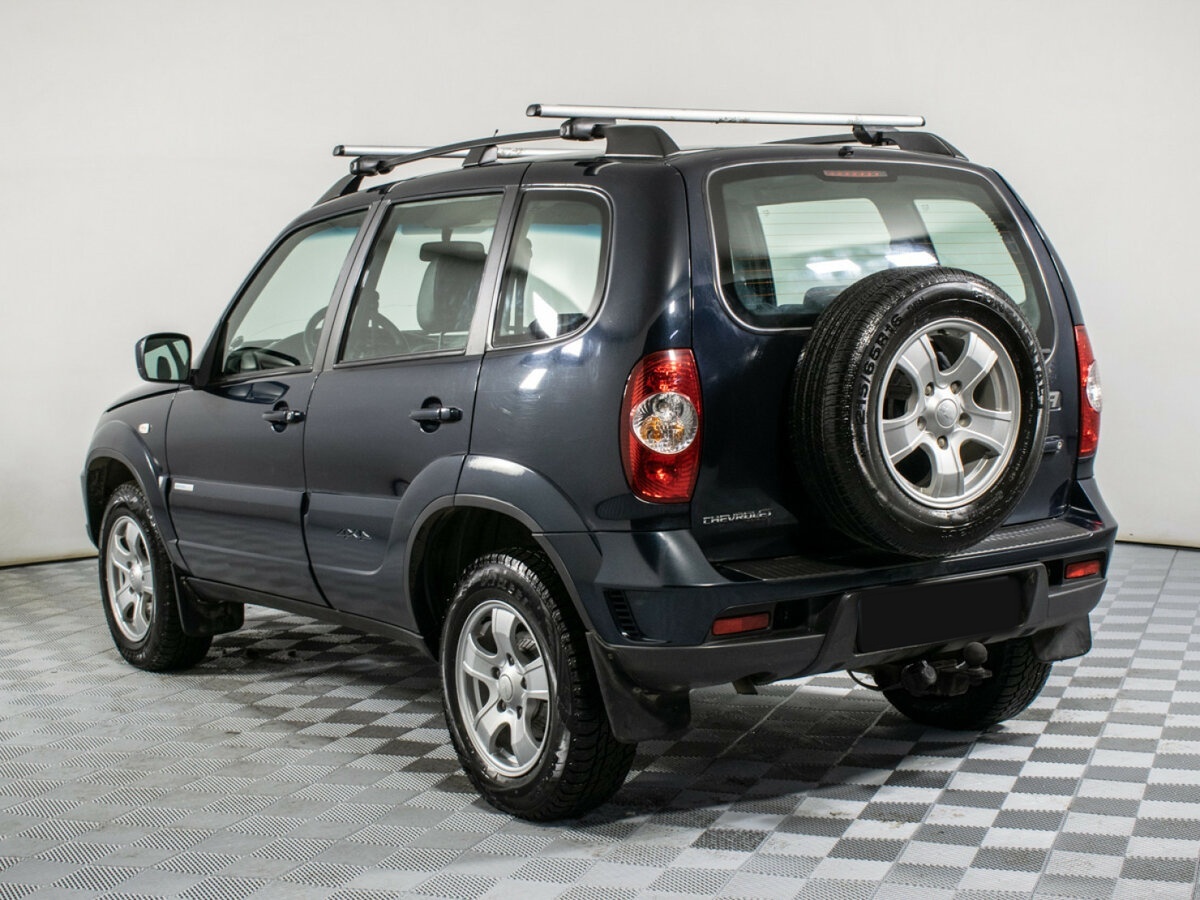 Chevrolet Niva 2012 года с пробегом. Фото: #5