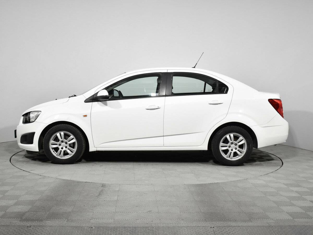 Chevrolet Aveo 2013 года с пробегом. Фото: #7