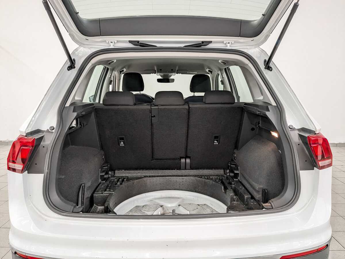Volkswagen Tiguan 2021 года с пробегом. Фото: #9