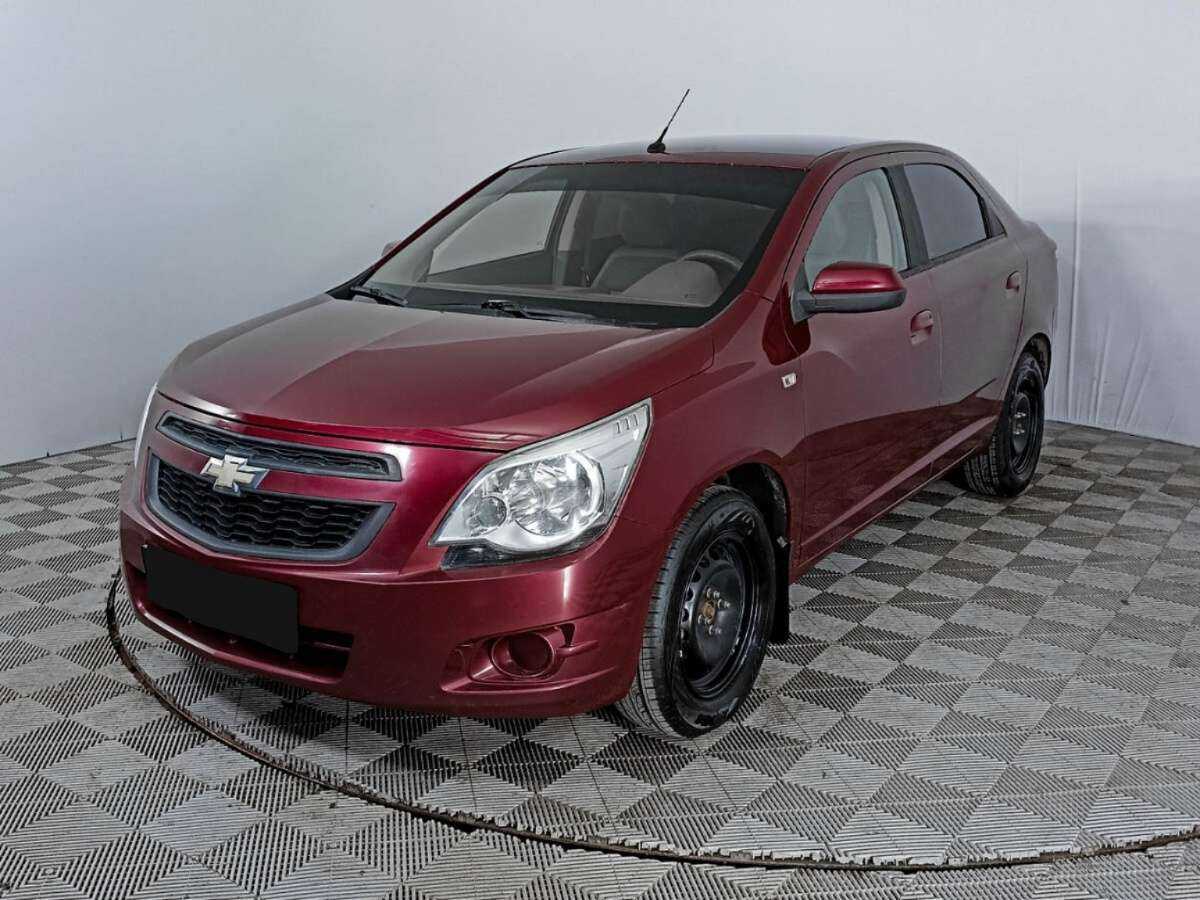 Chevrolet Cobalt 2014 года с пробегом. Посмотреть фото
