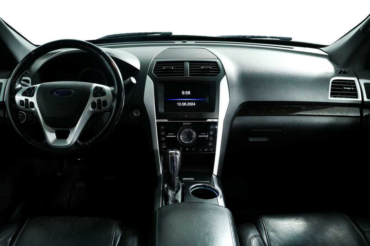 Ford Explorer 2012 года с пробегом. Фото: #10
