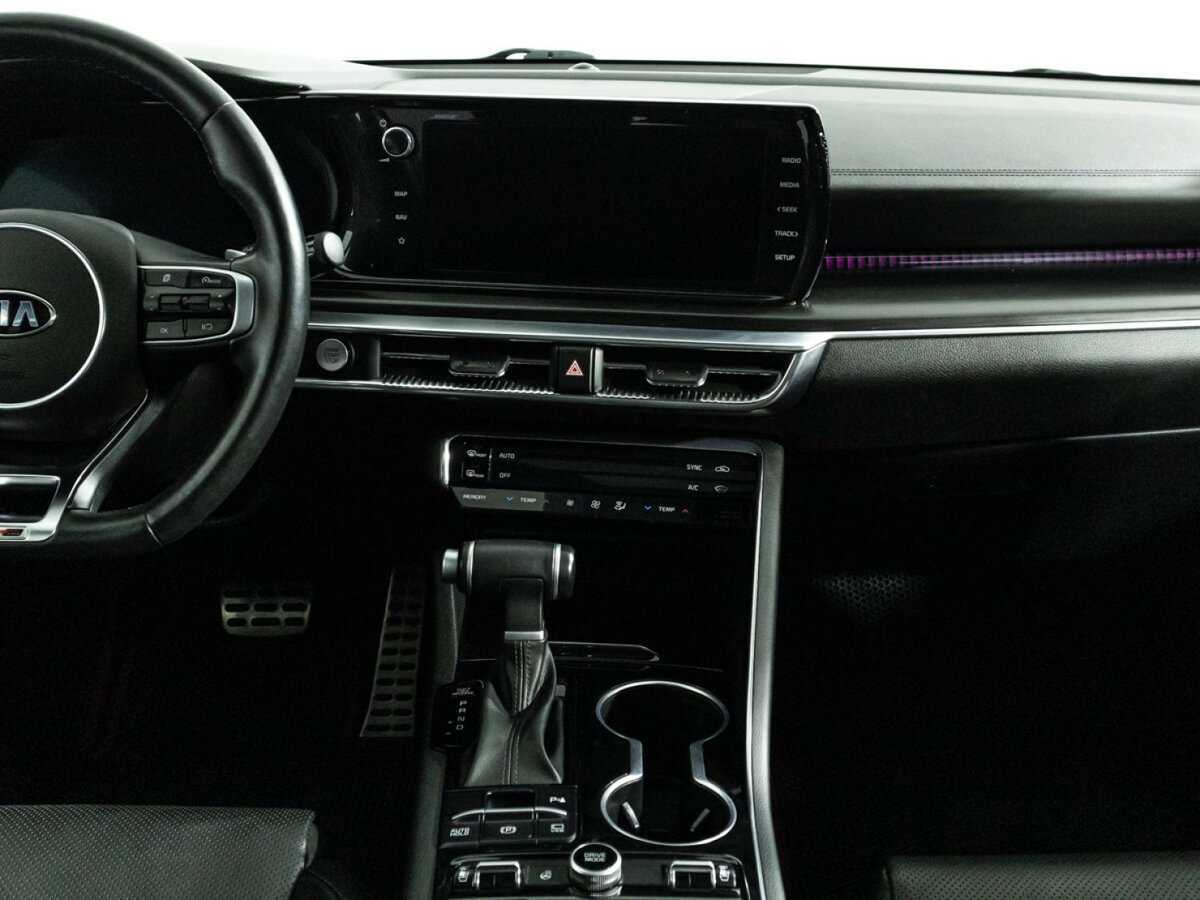 Kia K5 2021 года с пробегом. Фото: #13