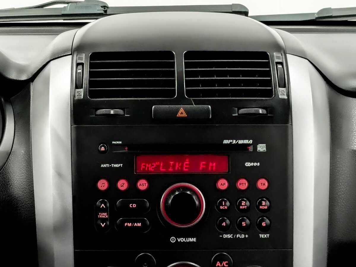 Suzuki Grand Vitara 2012 года с пробегом. Фото: #14