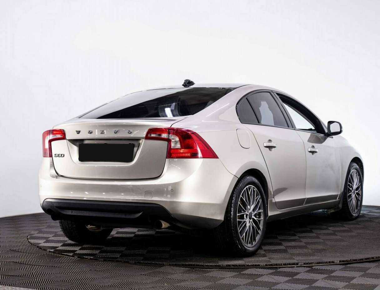 Volvo S60 2012 года с пробегом. Фото: #5