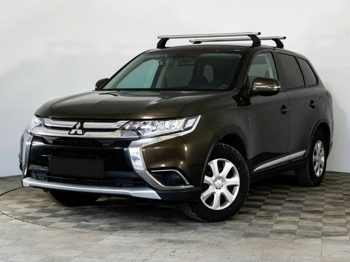 Mitsubishi Outlander 2018 года с пробегом. Посмотреть фото