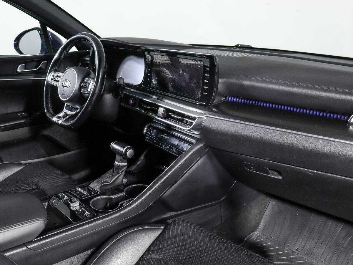 Kia K5 2021 года с пробегом. Фото: #6