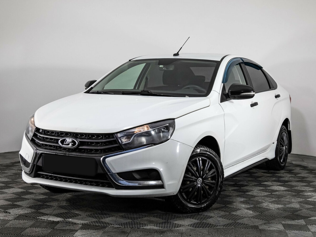 Lada (ВАЗ) Vesta 2016 года с пробегом. Посмотреть фото