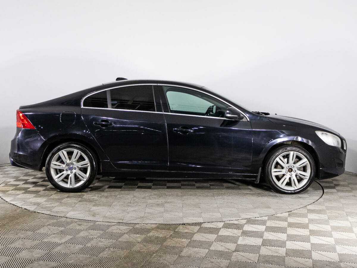 Volvo S60 2012 года с пробегом. Фото: #3
