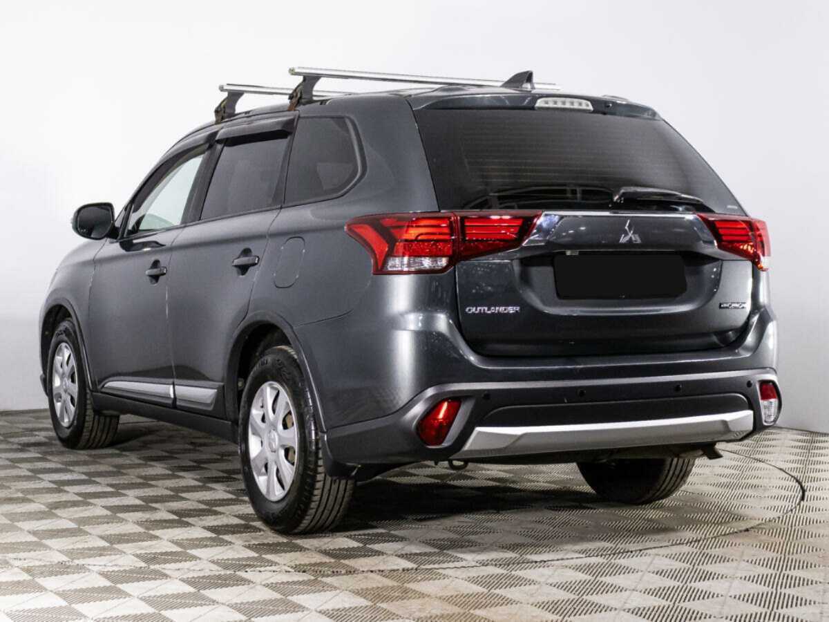 Mitsubishi Outlander 2017 года с пробегом. Фото: #6